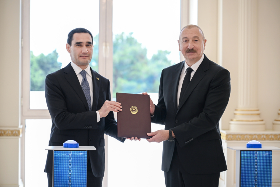 President Ilham Aliyev and President of Turkmenistan attend ceremony of presenting “Dostlug” tanker held in online format (PHOTO)