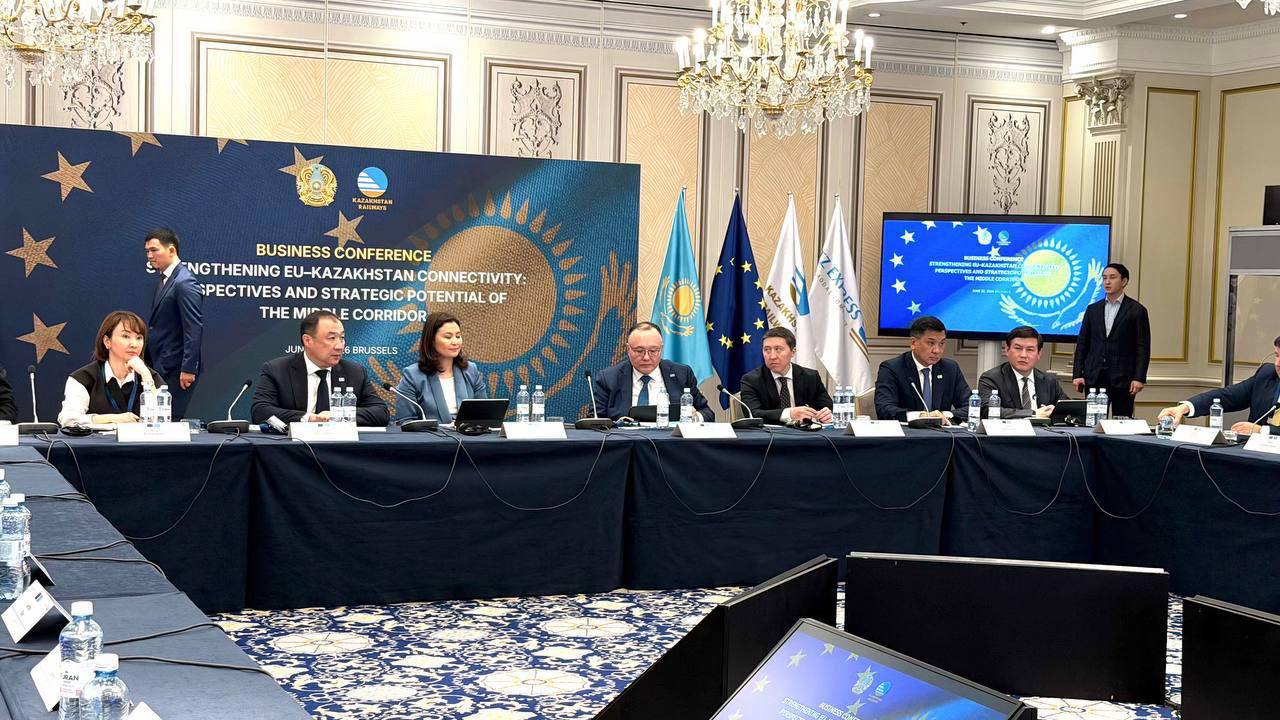 Kazakhstan, EU discuss development of Middle Corridor