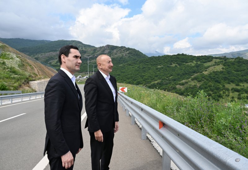 President Ilham Aliyev and President of Turkmenistan take photo in Dashalti village of Shusha (PHOTO)