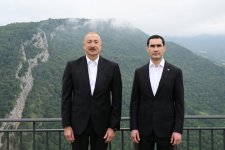 President Ilham Aliyev gifts President of Turkmenistan a Garabagh horse (PHOTO)