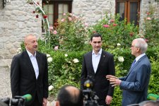 President Ilham Aliyev and President Serdar Berdimuhamedov visit Bulbul’s House-Museum in Shusha (PHOTO)