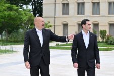 President Ilham Aliyev and President Serdar Berdimuhamedov view bullet-riddled busts of Azerbaijan’s prominent figures in Shusha (PHOTO)