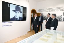 President Ilham Aliyev and President Serdar Berdimuhamedov view “Heydar Aliyev and Garabagh” exhibition in Shusha (PHOTO)