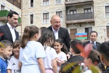 Presidents Ilham Aliyev and President Serdar Berdimuhamedov visited first residential complex built in Shusha City (PHOTO)