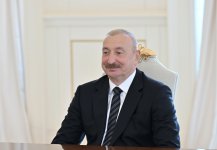 President Ilham Aliyev receivesdelegation led by Speaker of Iran’s Islamic Consultative Assembly (PHOTO)