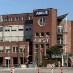 Hamburg hosts mediatour on first A321neo aircraft's transfer to AZAL (PHOTO)