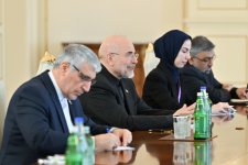 President Ilham Aliyev receivesdelegation led by Speaker of Iran’s Islamic Consultative Assembly (PHOTO)