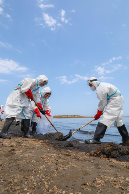 Cleanup campaign held in Dubendi residential area at Leyla Aliyeva’s initiative (PHOTO)
