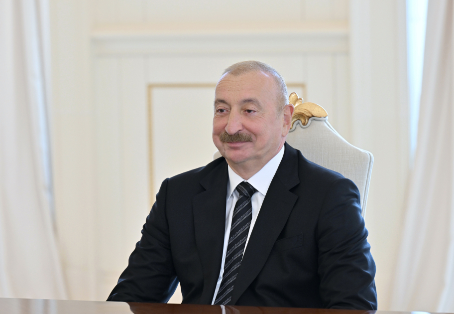 President Ilham Aliyev receivesdelegation led by Speaker of Iran’s Islamic Consultative Assembly (PHOTO)