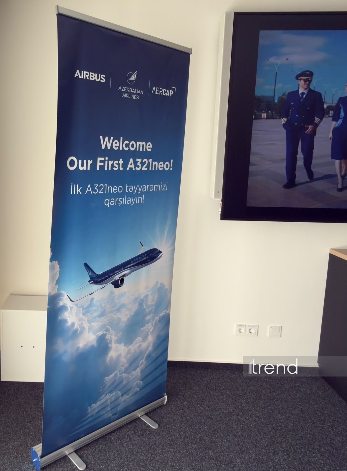Hamburg hosts mediatour on first A321neo aircraft's transfer to AZAL (PHOTO)