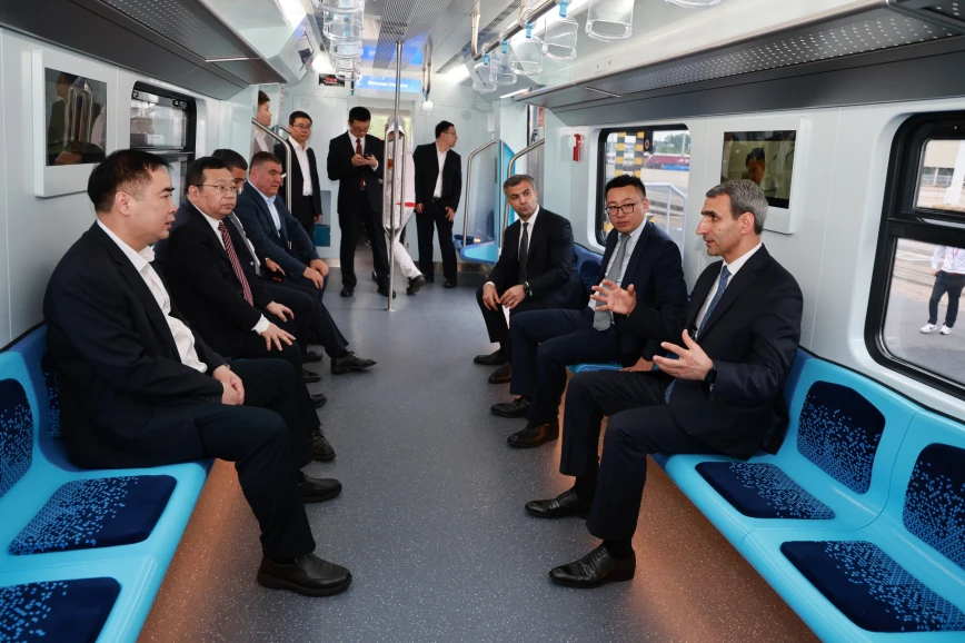 Azerbaijan Railways plans to purchase new passenger trains and wagons from Chinese companies (PHOTO)