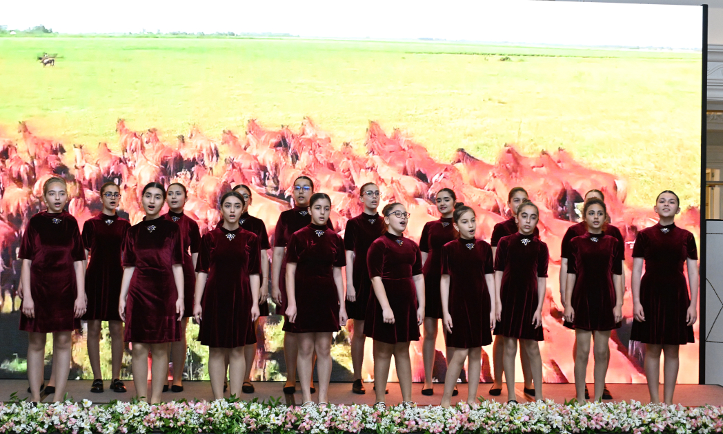 Heydar Aliyev Foundation VP Leyla Aliyeva participates in Second Graduation Day of “Support for Girls’ Education” project (PHOTO)