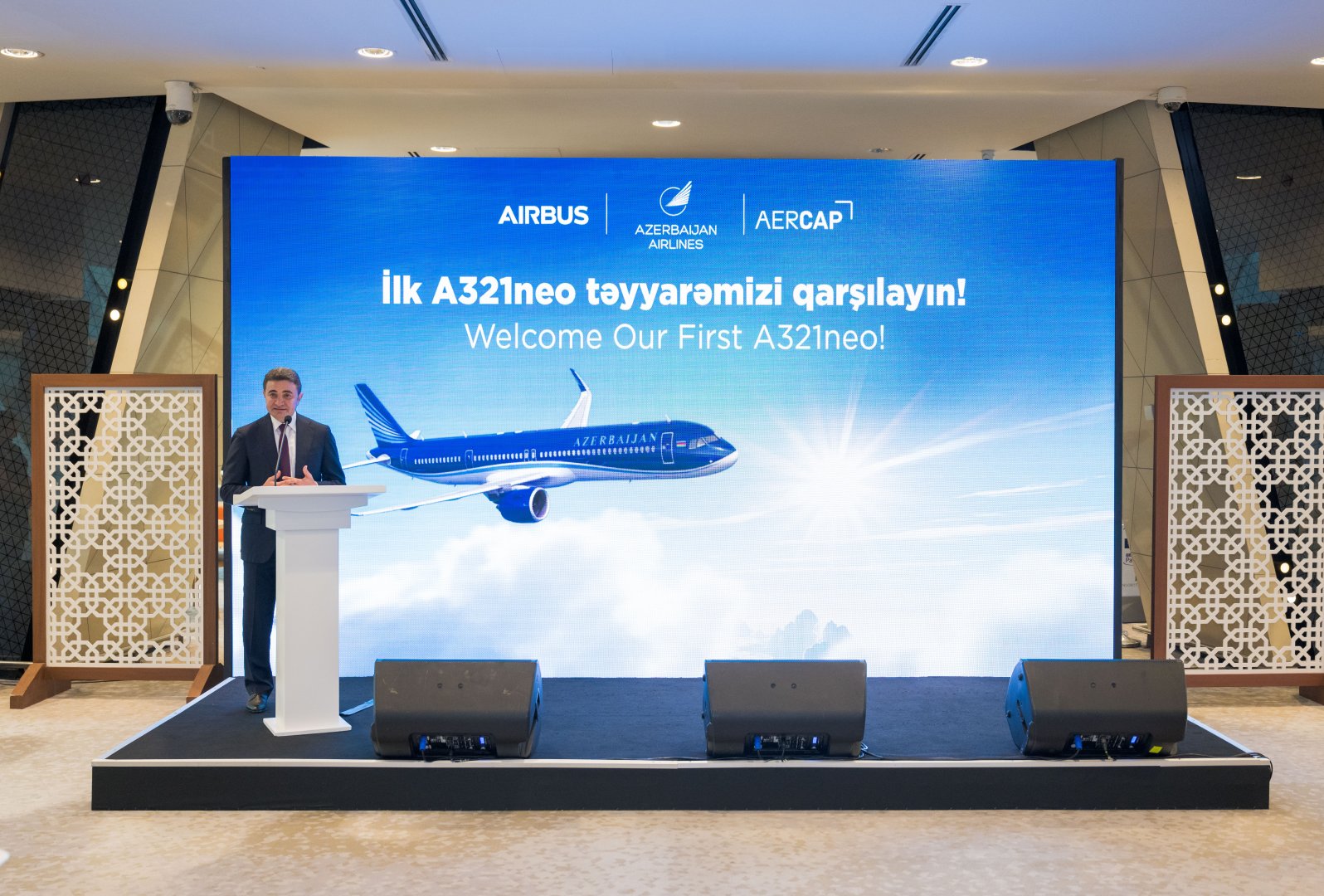 AZAL expands fleet with addition of its 1st next-generation Airbus A321neo (PHOTO)