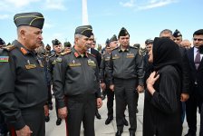 Leadership of Azerbaijan’s Ministry of Defense visits Alley of Honors, Victory Park, and Military Memorial Cemetery (PHOTO/VIDEO)