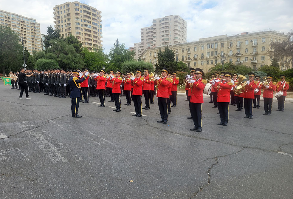 Azerbaijan marks Armed Forces Day with military marches across nation (PHOTO)