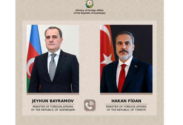 Azerbaijani, Turkish FMs discuss bilateral cooperation