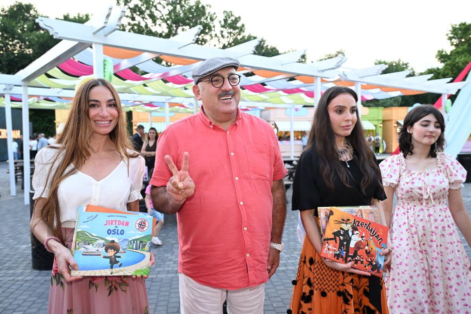 Leyla Aliyeva and Arzu Aliyeva visit "CandyFest" summer festival and watch "Magic Pearl" water circus show (PHOTO)