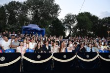 Leyla Aliyeva and Arzu Aliyeva visit "CandyFest" summer festival and watch "Magic Pearl" water circus show (PHOTO)
