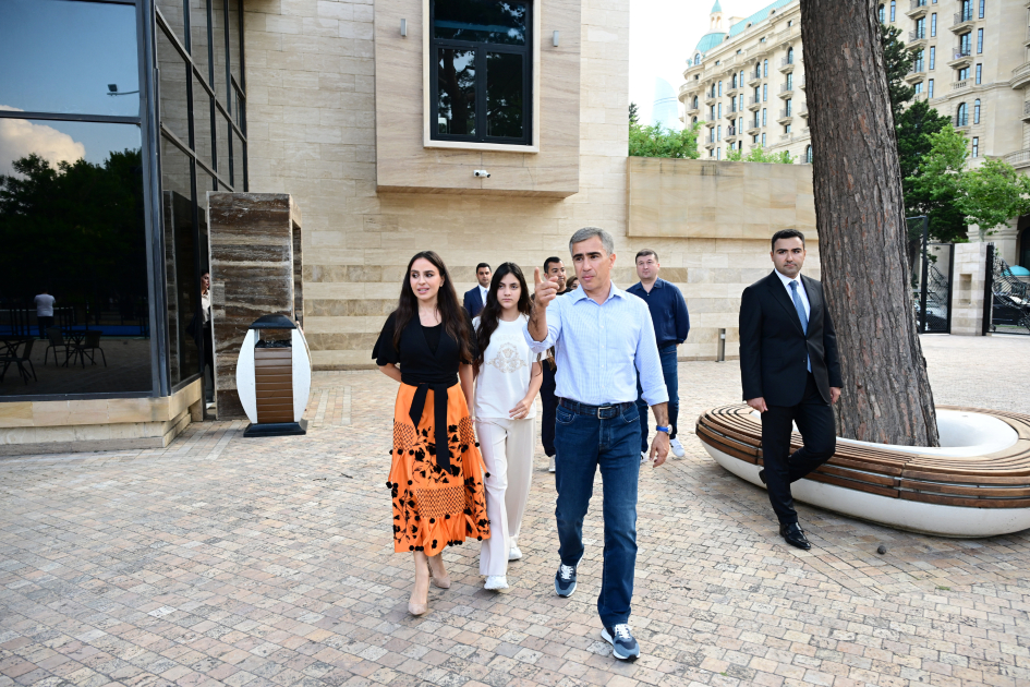 Leyla Aliyeva and Arzu Aliyeva attend opening and presentation ceremonies at the Seaside National Park (PHOTO)