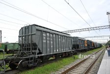 Azerbaijan transits another shipment of wheat to Armenia (PHOTO)