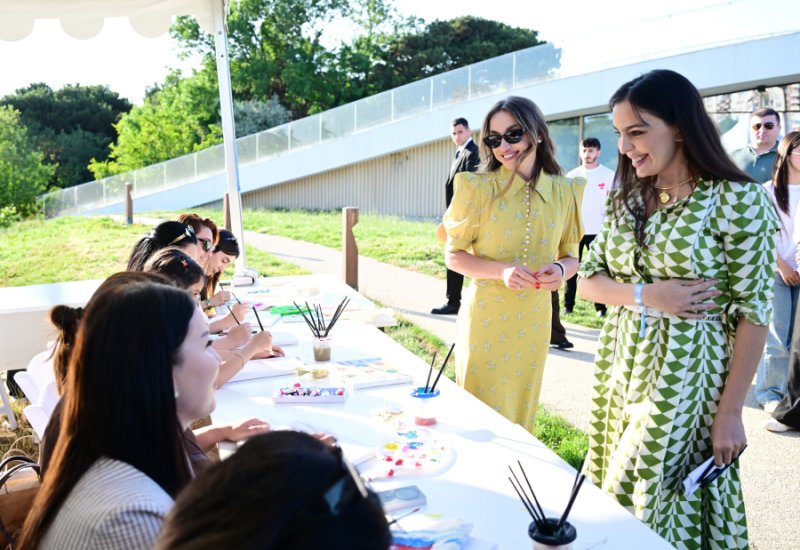 Leyla Aliyeva and Alena Aliyeva attend Charity Festival (PHOTO)