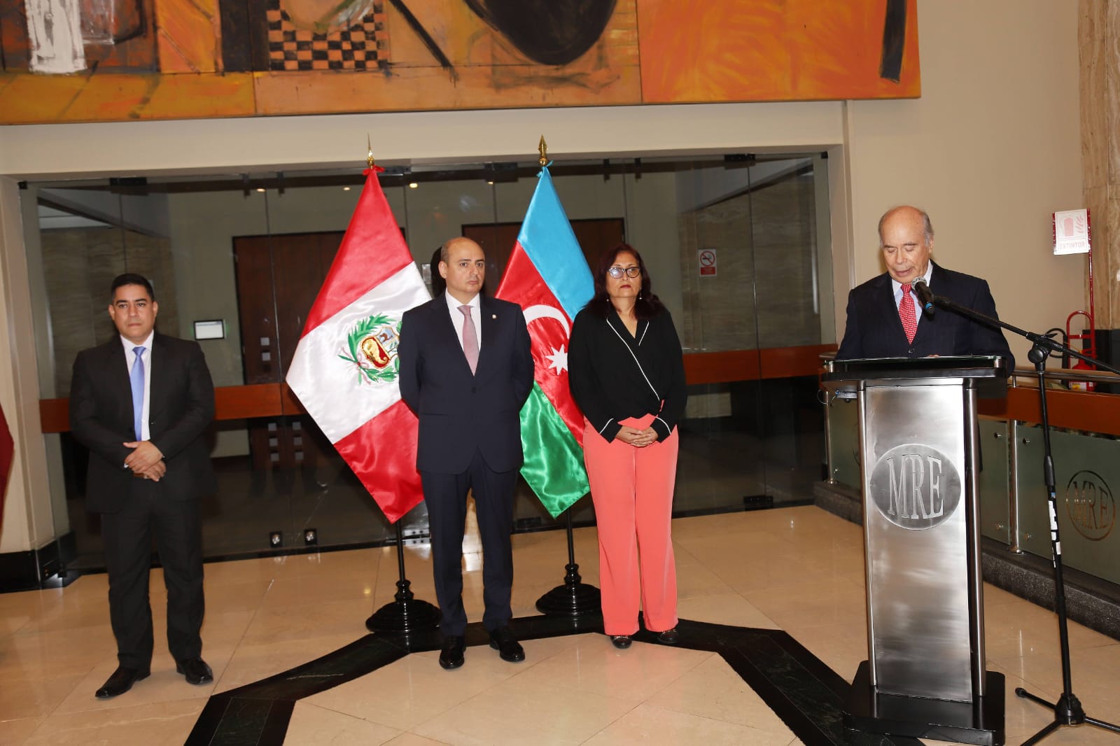 Peru inaugurates exhibition marking 30 years of diplomatic ties with Azerbaijan (PHOTO)