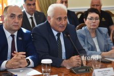 Baku hosts "Heydar Aliyev's lessons in statehood and diplomacy" book presentation (PHOTO)
