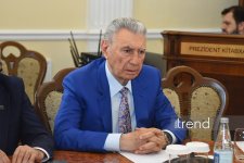 Baku hosts "Heydar Aliyev's lessons in statehood and diplomacy" book presentation (PHOTO)