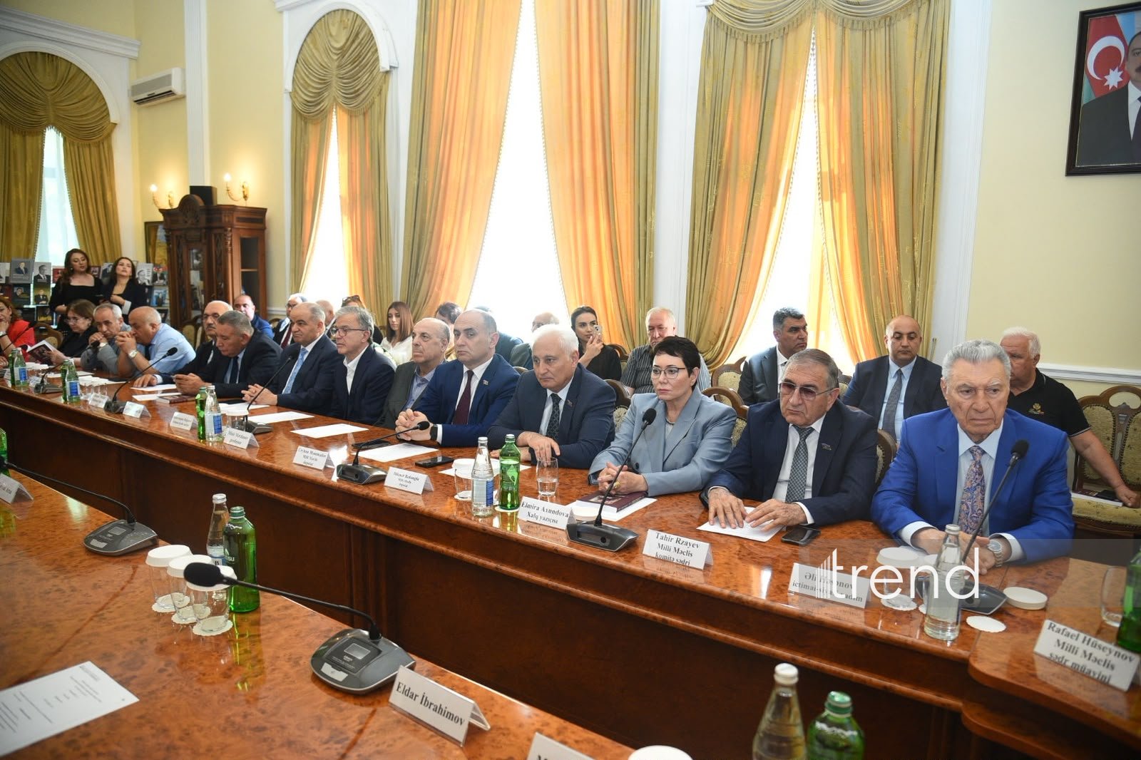 Baku hosts "Heydar Aliyev's lessons in statehood and diplomacy" book presentation (PHOTO)