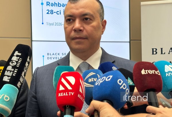 Azerbaijan discusses promising projects with BSTDB for coming period - minister
