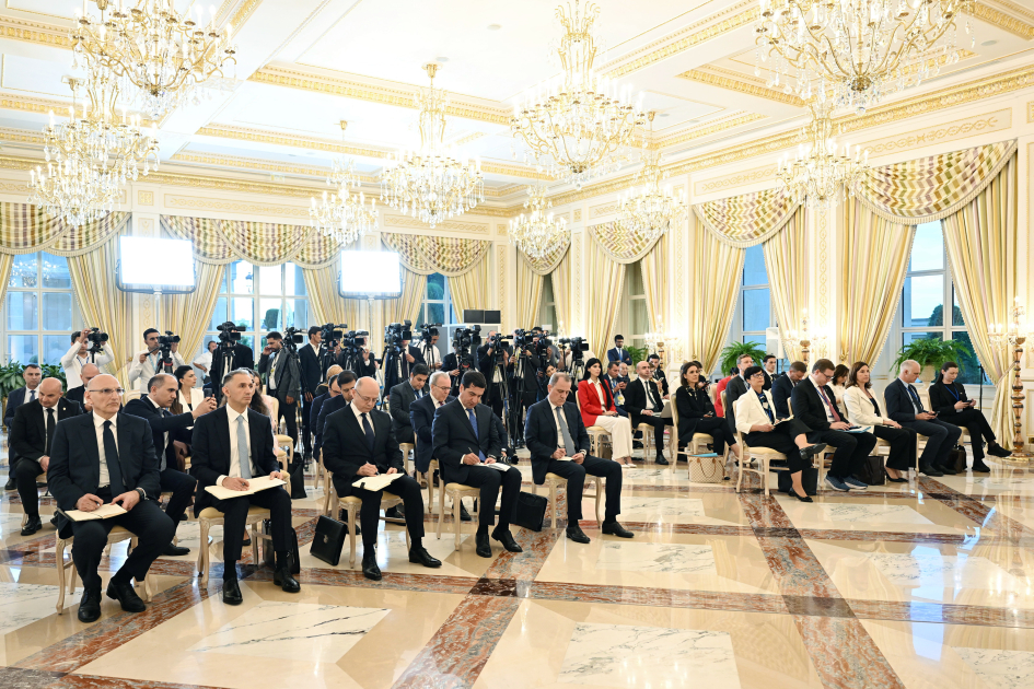 President Ilham Aliyev, President of European Commission make press statements (PHOTO/VIDEO)