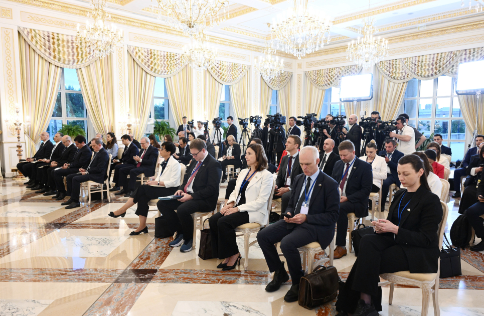 President Ilham Aliyev, President of European Commission make press statements (PHOTO/VIDEO)