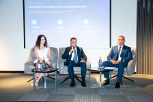 Government institutions and international experts discuss Azerbaijan’s digital development during workshop (PHOTO)