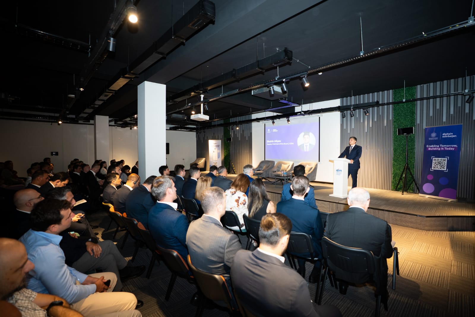 Government institutions and international experts discuss Azerbaijan’s digital development during workshop (PHOTO)