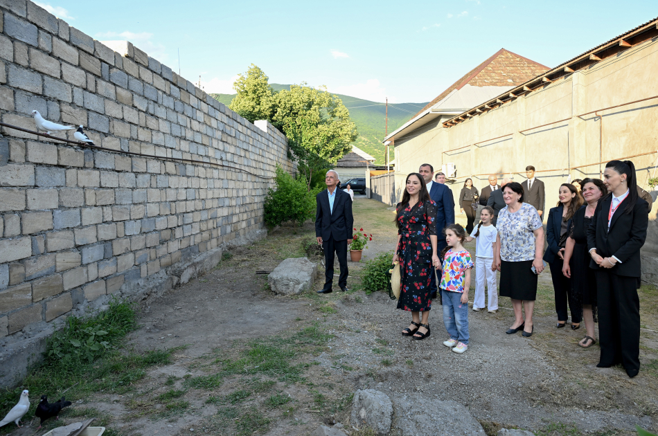 Heydar Aliyev Foundation VP Leyla Aliyeva attends memorial event “One of Them: Emil” (PHOTO)