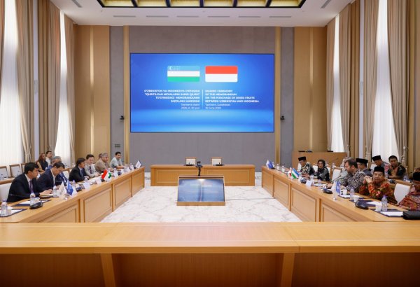 Uzbekistan, Indonesia sign dried fruit MoU to expand trade ties