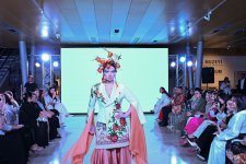Alena Aliyeva attends “Patterns of Time” fashion show held at Azerbaijan National Carpet Museum (PHOTO)