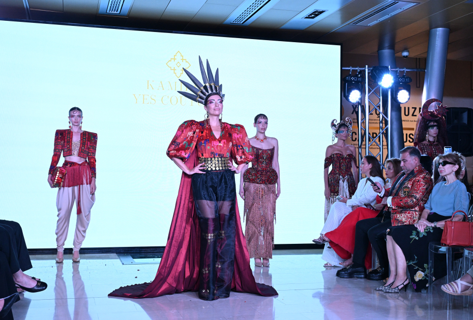 Alena Aliyeva attends “Patterns of Time” fashion show held at Azerbaijan National Carpet Museum (PHOTO)