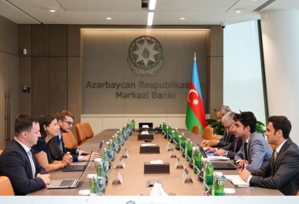 Central Bank of Azerbaijan, World Bank advance FINGROW program talks