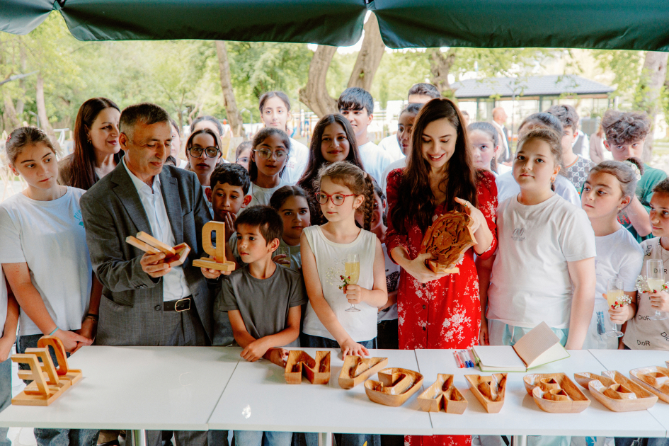 Leyla Aliyeva attends opening of individual exhibition and tree-planting campaign in Gabala (PHOTO) Leyla Aliyeva attends opening of individual exhibition and tree-planting campaign in Gabala (PHOTO)