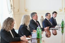 President Ilham Aliyev receives member of U.S. Senate Foreign Relations Committee (PHOTO)