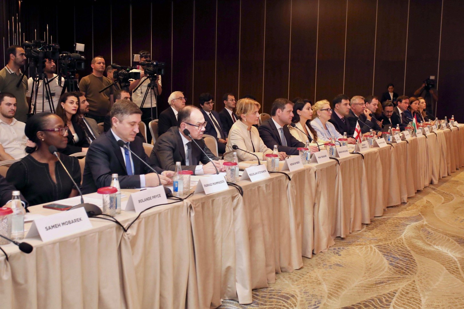 Azerbaijan-led Green Energy Corridor enters key implementation stage (UPDATE)