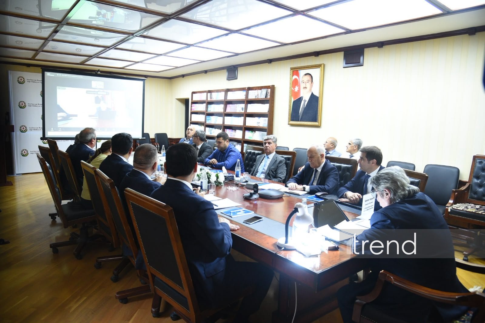 Sharing experiences within WIPO to contribute to development of national intellectual property systems – Kamran Imanov (PHOTO)
