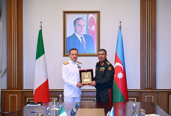 Azerbaijan and Italy discuss defense cooperation prospects