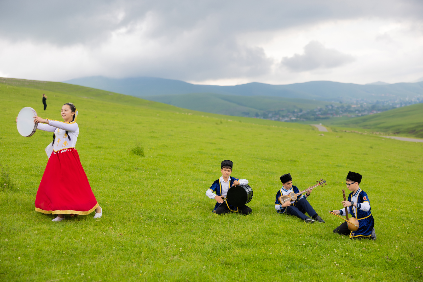 “AzerGold” CJSC organized an infotour to Dashkasan district and CIRPA for tourism bloggers (PHOTO/VIDEO)