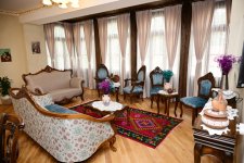 President Ilham Aliyev reviewed new buildings of “Yasaman” Hotel in Shusha (PHOTO)