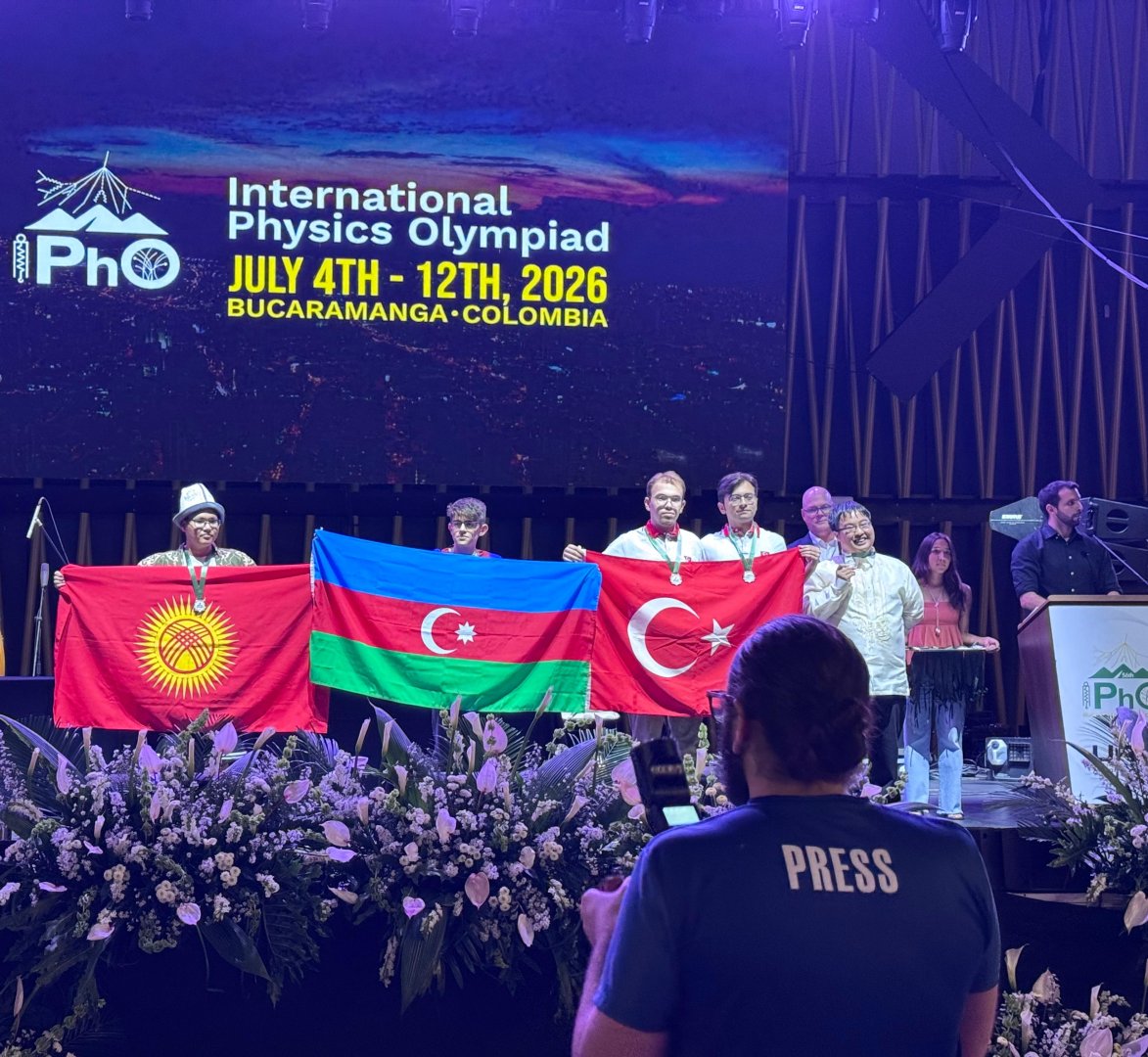 Azerbaijan wins five medals at International Physics Olympiad (PHOTO)