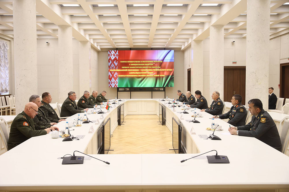 Azerbaijan's Chief of General Staff arrives in Belarus on official visit (PHOTO)