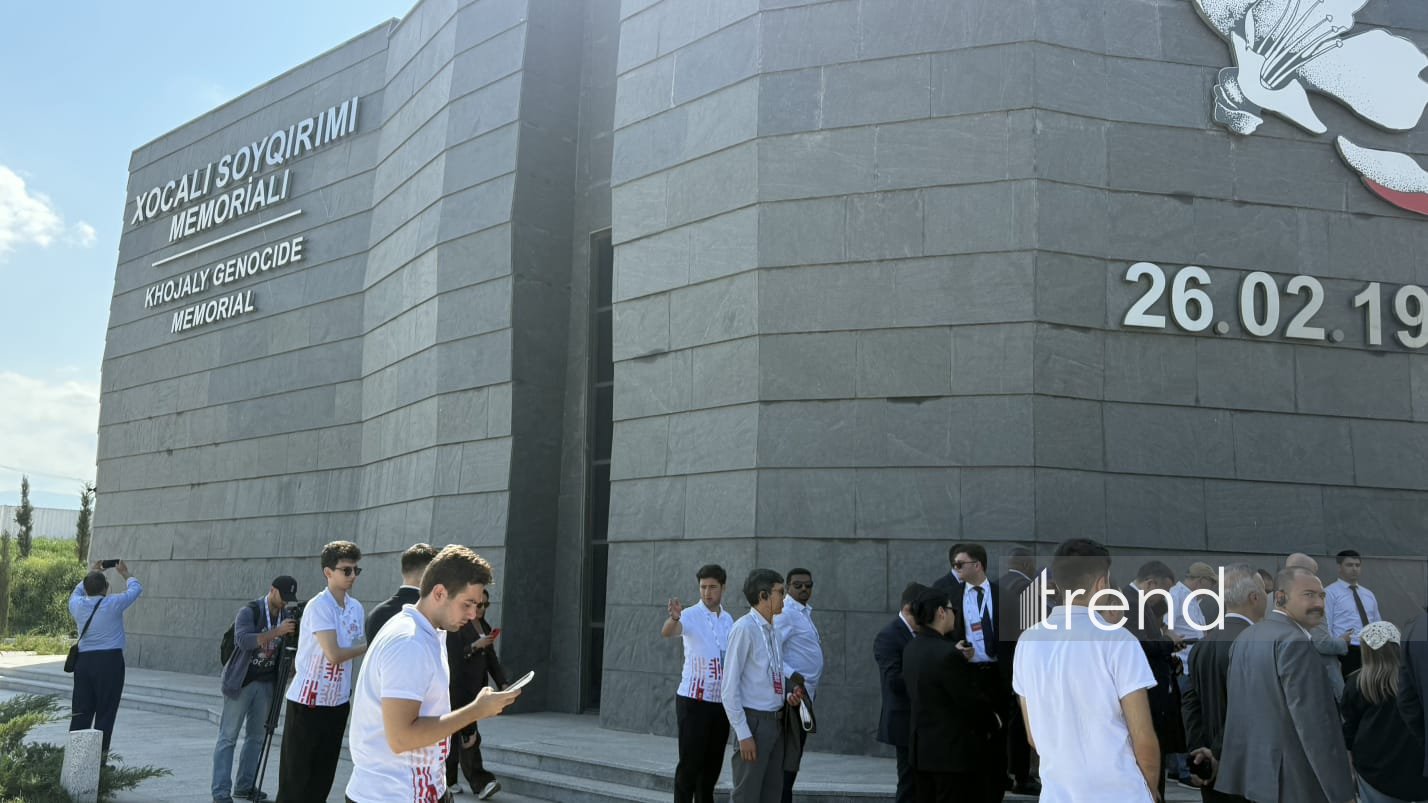 Shusha Global Media Forum participants visit Khojaly Genocide Memorial (PHOTO)