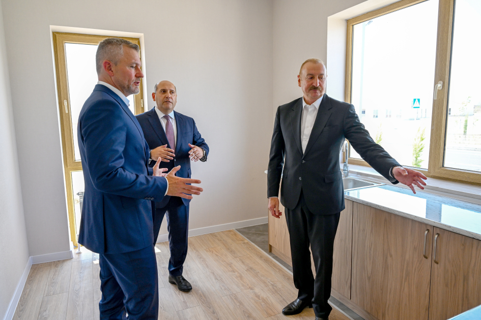 President Ilham Aliyev, President of Slovakia review construction progress in Bash Garvand village of Aghdam district (PHOTO)